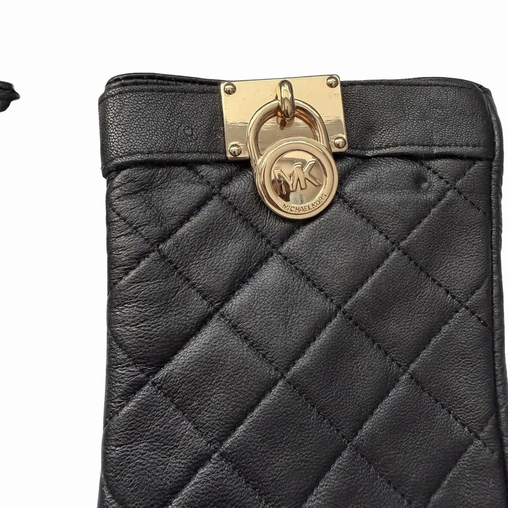 Michael Kors excellent pre